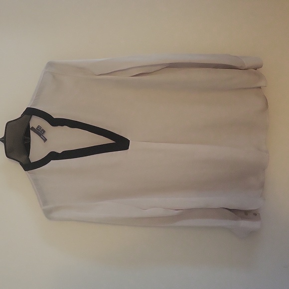 Vince Tops - Vince Silk Blouse / Dress Shirt